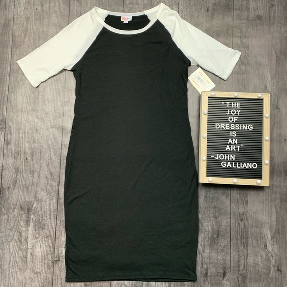 LuLaRoe Dresses & Skirts - LuLaRoe Julia T-Shirt Dress NWT